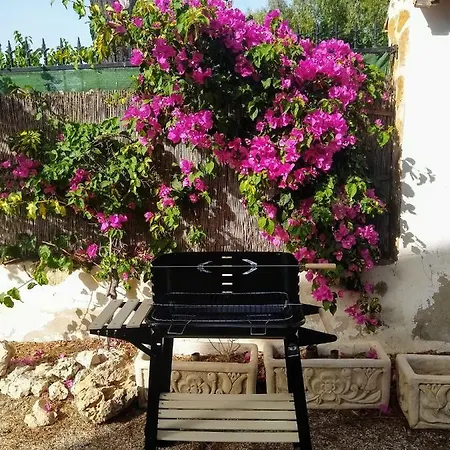 Tres Olivos בית נופש *
