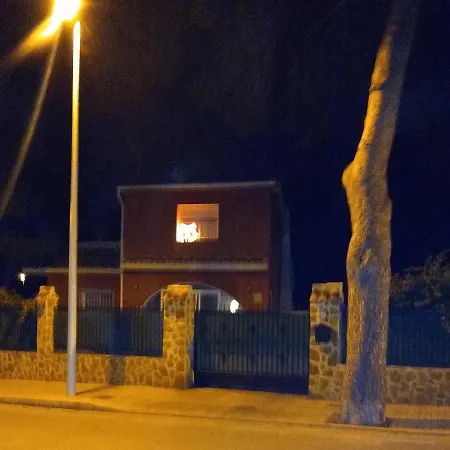 Tres Olivos בית נופש *